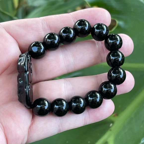 Obsidian Pixiu Sanskrit mantra bracelet - Picture 6 of 8